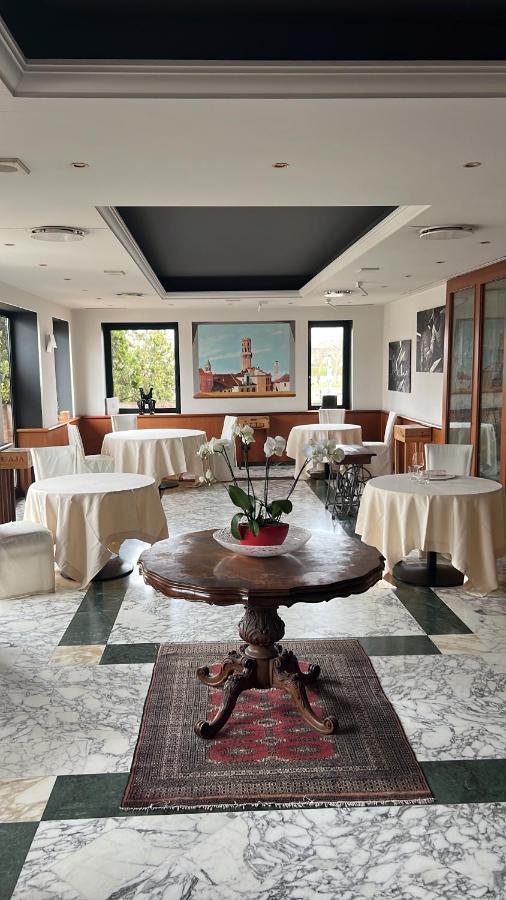Hotel Cinzia Ristorante Christian E Manuel Βερτσέλλι Εξωτερικό φωτογραφία